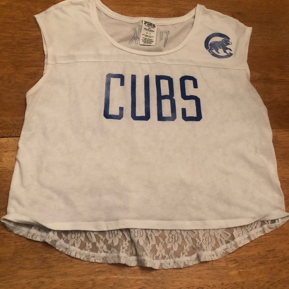 Pink CUBS knit & lace T-shirt so cute Size Small